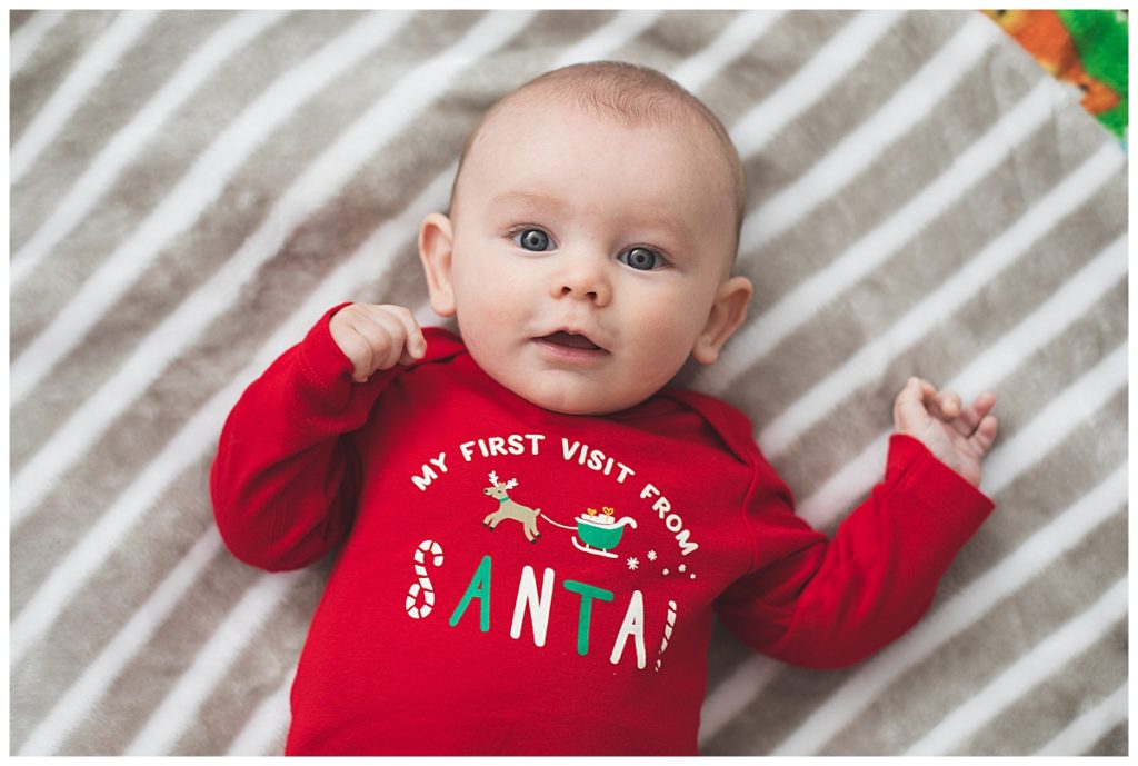Christmas themed 4 month old milestone session by A Focused Life Photography